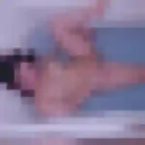 Sandrine, 34 ans, connectée à Bédarieux pour un rencontre coquine