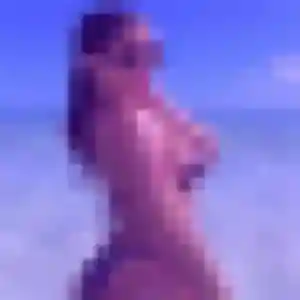 Profil de Romane à Espalion (26 ans) - rencontre coquine gratuit