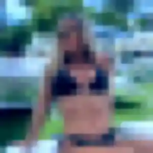 Anne-Sophie, 40 ans, connectée à Lézignan-Corbières pour une rencontre coquine