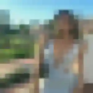 Francine, 21 ans, en ligne à Longages pour un rencontre coquine