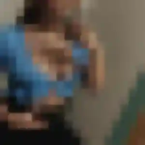 Lucienne, 45 ans, en ligne à Saint-Chély-d'Apcher pour une rencontre coquine