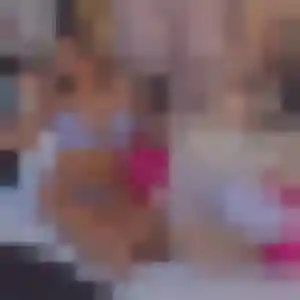 Faustine, 34 ans, en ligne à Saïx pour une rencontre coquine