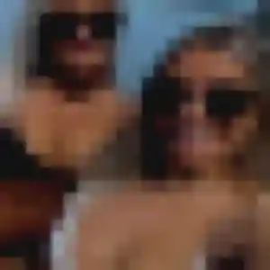 Anna, 25 ans, en ligne à Uzès pour une rencontre coquine